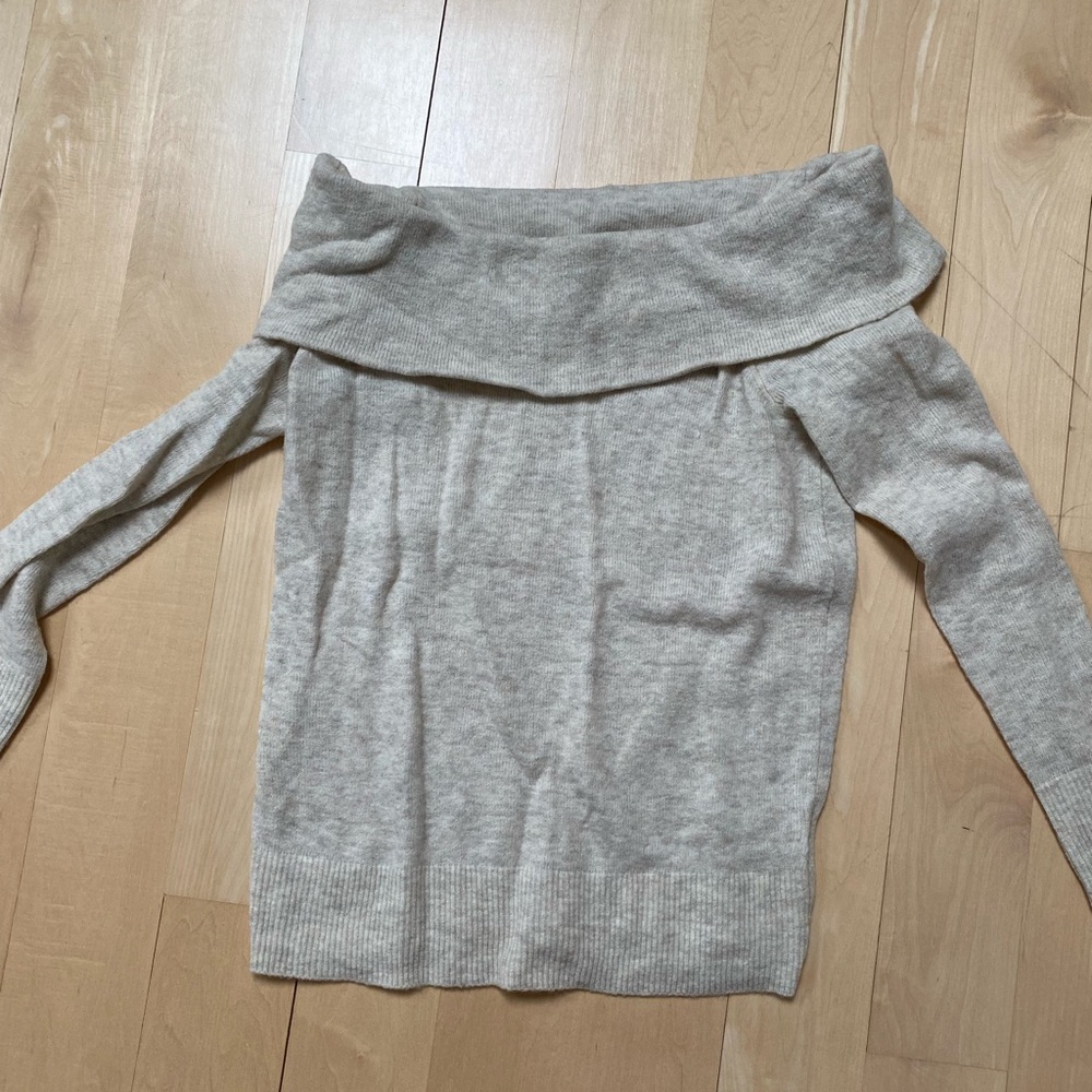 Abercrombie off-shoulder cream sweater